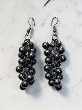Elegant Metallic Black Beaded Cluster Earrings
